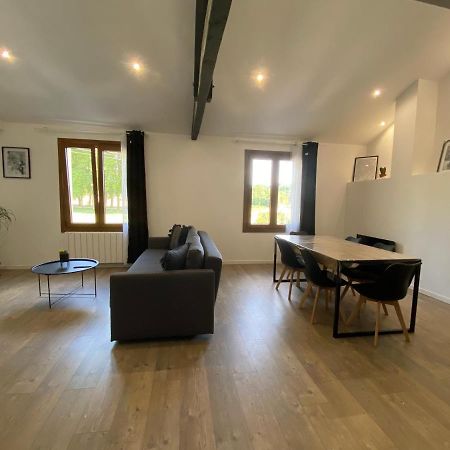 Logement Calme Et Confortable Au Coeur De Loupiac Loupiac  Eksteriør bilde